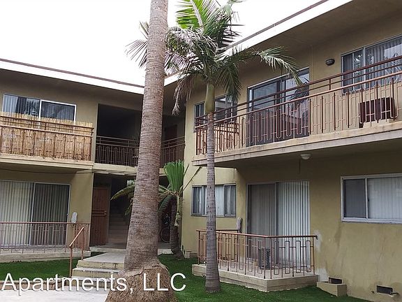 2nd image of 4525 Santa Rosalia Dr APT 28