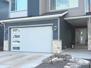 831 E Bayview Ter SW, Airdrie, AB T4B5M6