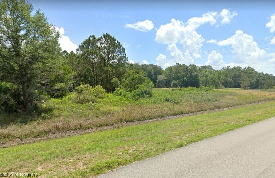 2nd image of 1349 S Avon Estates Blvd
