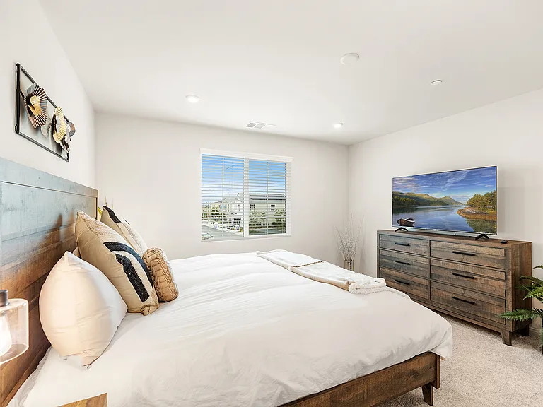 26871 James Dr — Photo 10
