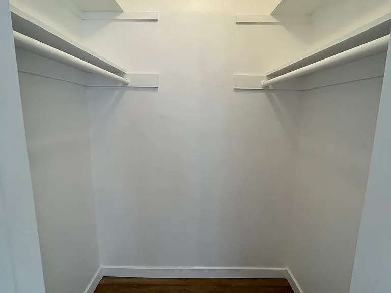 524 E Cedar Ave — Photo 20