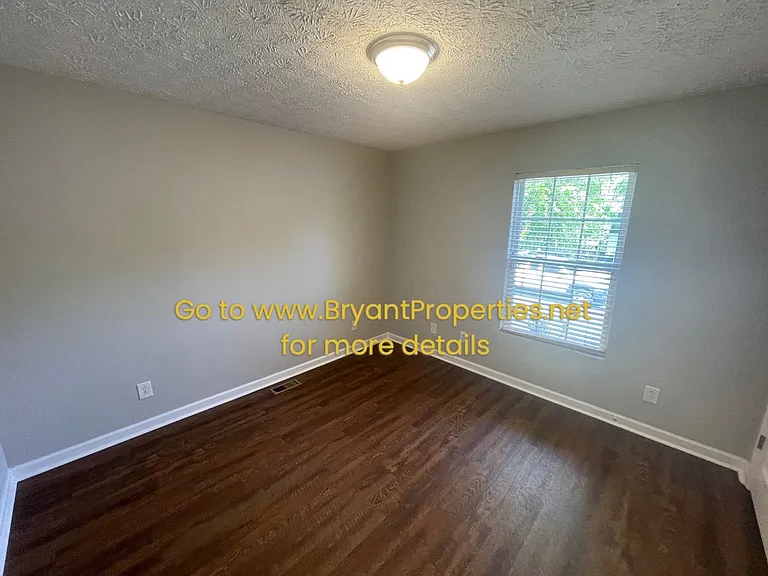 2209 Albion St — Photo 11