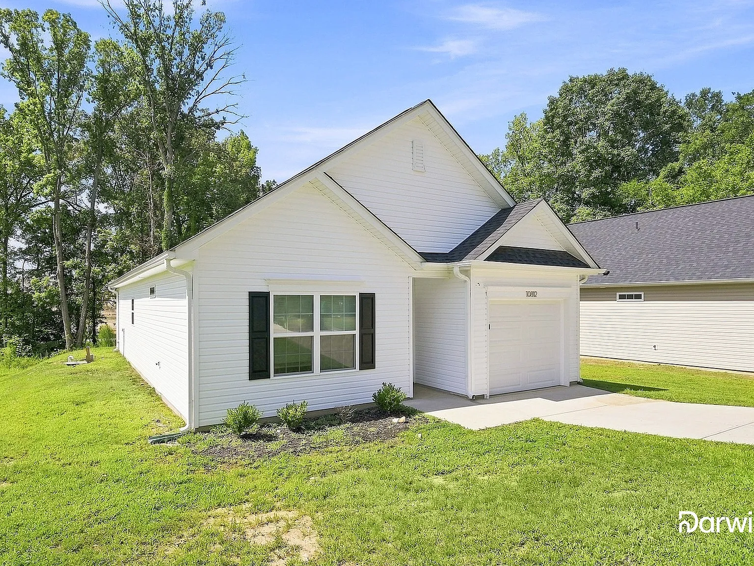 3 bed, 2.0 bath, 1154 sqft, $1,940 — Photo 2