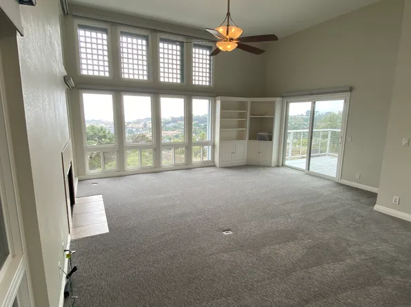 1009 Clipper Ct, Del Mar, CA 92014