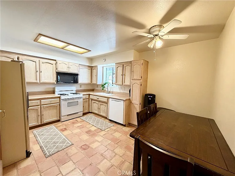 4130 Pico Trl — Photo 13