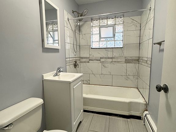 3rd image of 3049 S Harlem Ave #2W