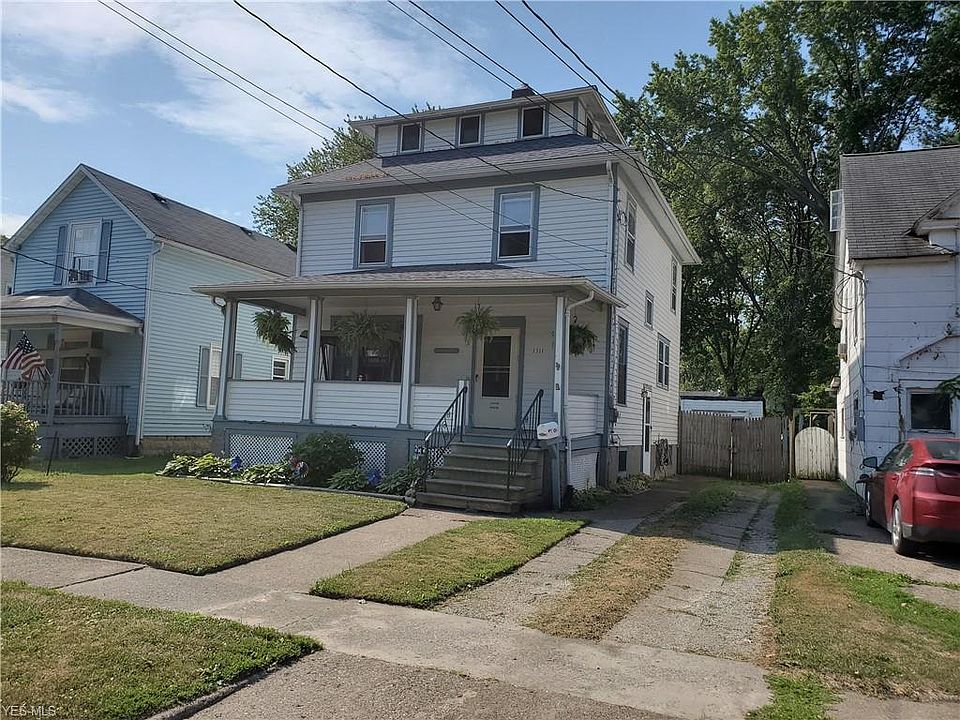 1st image of 1311 W 5th St