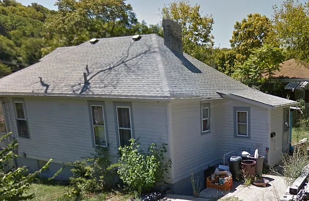 2180 Champlain 8 - 1 — Photo 3