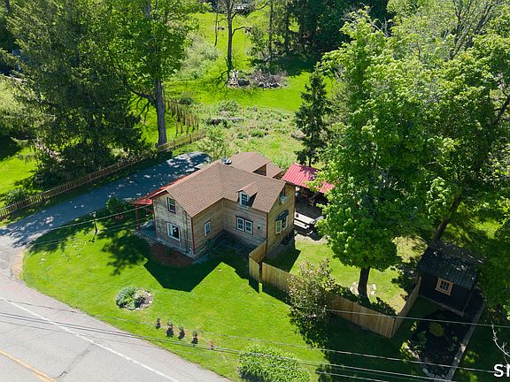 4th image of 91 Amenia Road