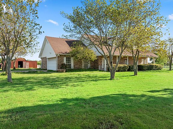 2nd image of 3366 County Road 4762