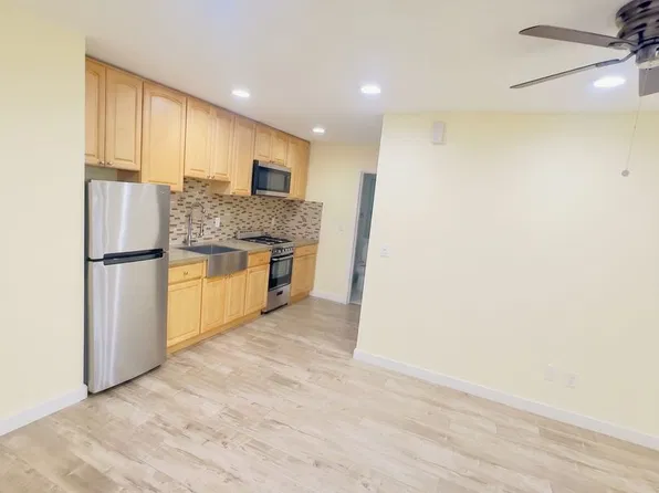 256 W 117th St APT 12, Los Angeles, CA 90061