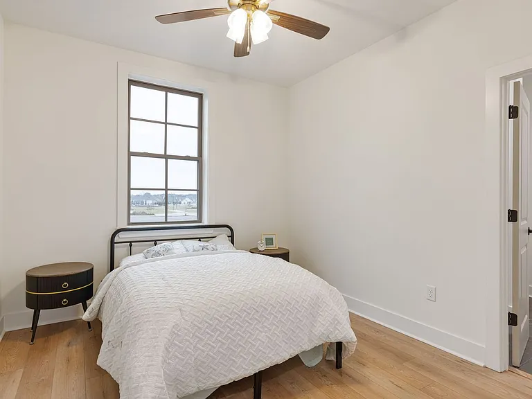 315 Sandstone Ave #101 — Photo 6