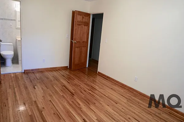 Rented by MQ Realty LLC | media 10