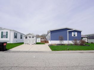 107 Gardens Blvd NW, Grand Rapids, MI 49534