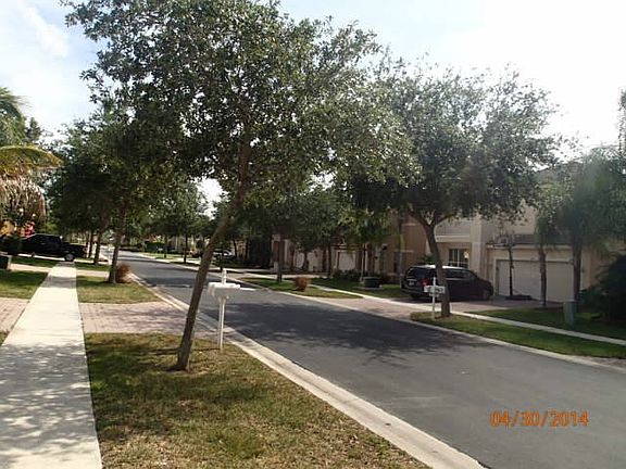 4th image of 6908 Bruce Ct