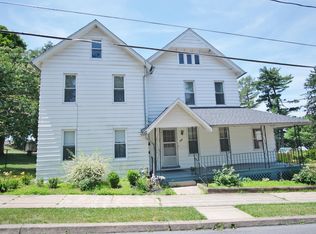 230 S Turbot Ave, Milton, PA 17847