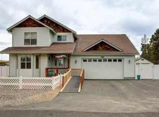 16697 Oakridge Pl, La Pine, OR 97739