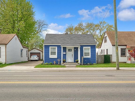 2nd image of 14 McNaughton Ave
