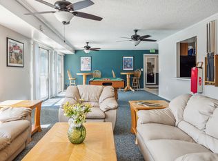 45685 Timberlane Ct #2B-1BA-916SQFT, Novi, MI