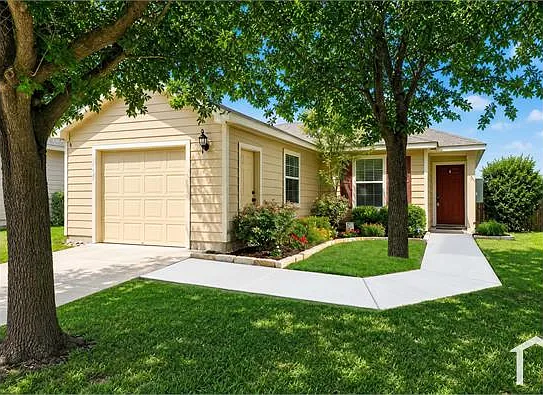 4 bed, 1500 sqft, $2,660 — Photo 2