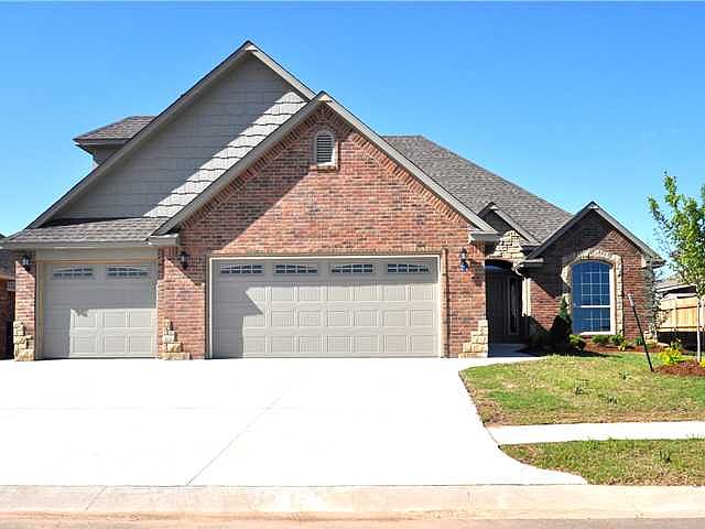 1st image of 4825 SW 124th St