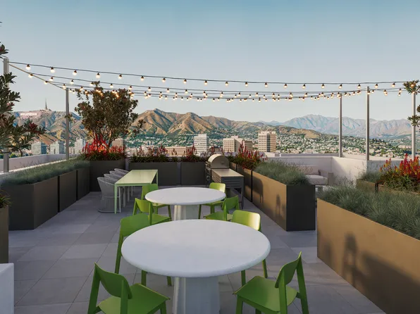 Jayden Apartments, 4632 Santa Monica Blvd #369b755ed, Los Angeles, CA 90029