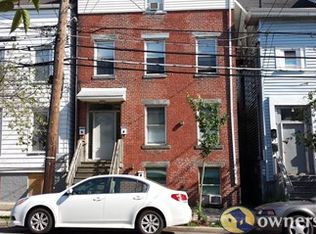 168 Hamilton St, New Brunswick, NJ 08901