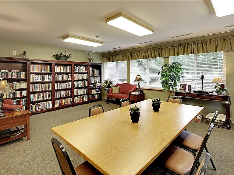 Windsor Square Retirement Community — Photo 14