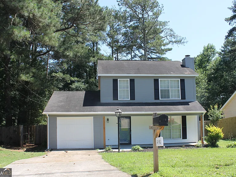 6182 Saint Charles Ct — Photo 1