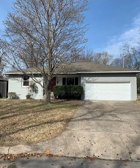 5222 S Marion Ave — Photo 1