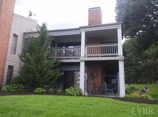 105 Manor Dr, Forest, VA