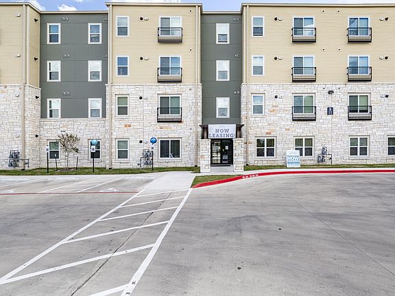 5th image of 9201 Cameron Rd Unit 101