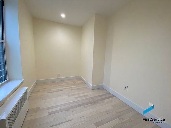 5th image of 120 E 19th St APT 6C