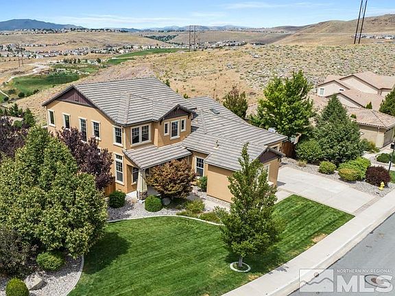 3rd image of 2960 Savona Dr