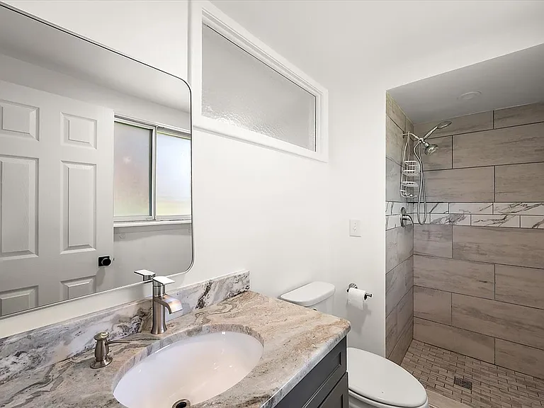 11489 Anna Lisa Dr — Photo 31