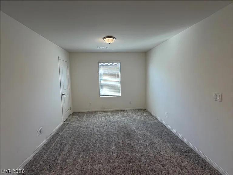 2562 Ofanto St — Photo 19
