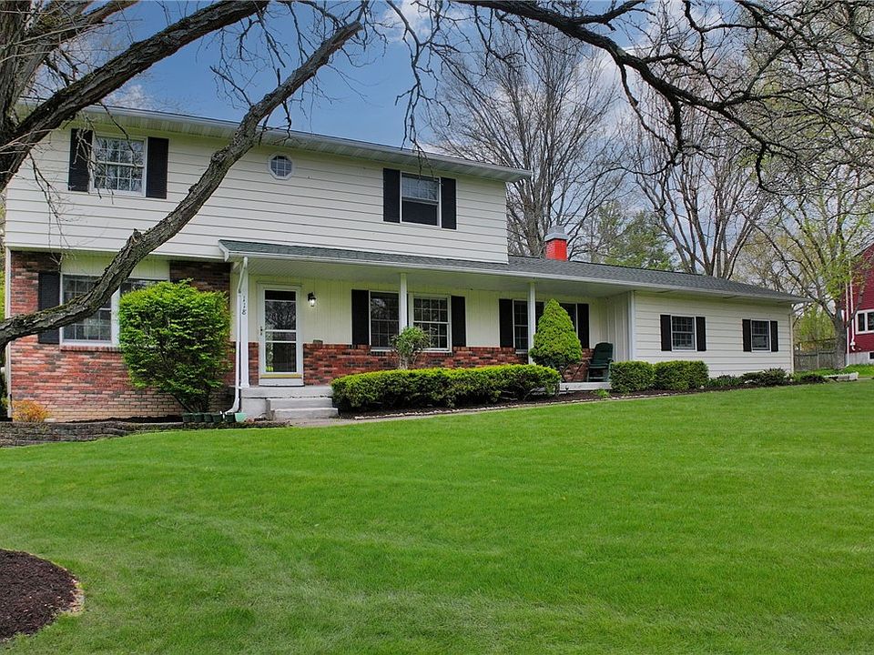 1st image of 118 Simsbury Dr