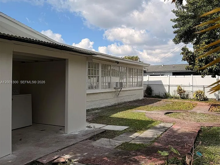 6613 Evergreen Dr #B — Photo 13