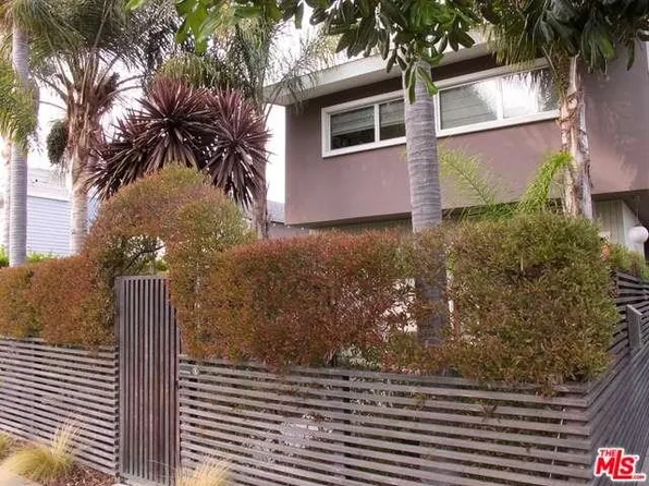 12913 Gilmore Ave, Los Angeles, CA 90066