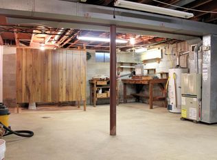 422 Charles Rd, Lancaster, PA 17603