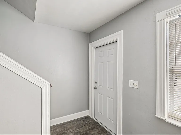 Frankie Court Townhomes — Photo 10