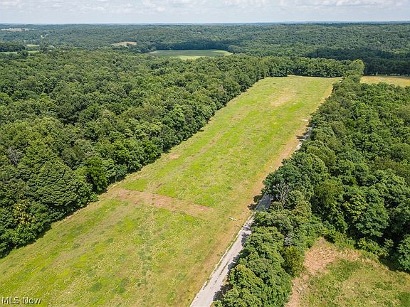 3rd image of 5 Township Road 51 NE
