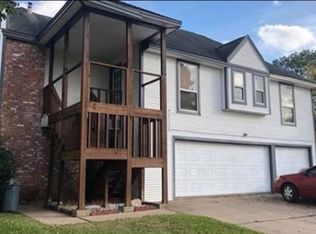 11427 Canyon Trail Dr, Houston, TX 77066