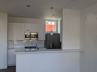 29 2nd Ave SE, Issaquah, WA 98027
