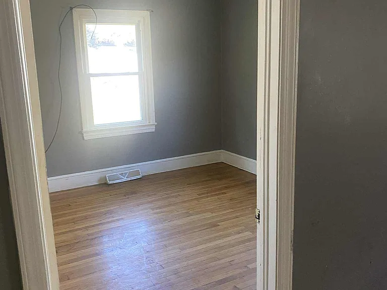 120 Callahan St — Photo 8