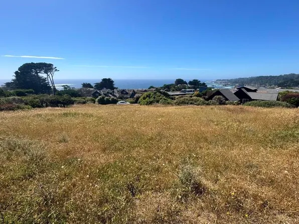 10980 Palette Dr, Mendocino, CA 95460