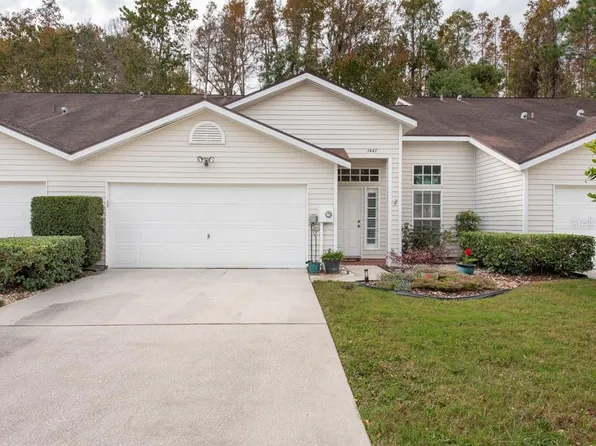 1447 Plover Ct, Lutz, FL 33549