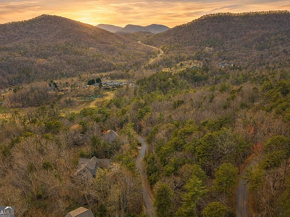 3rd image of 11 Lancelot Loop