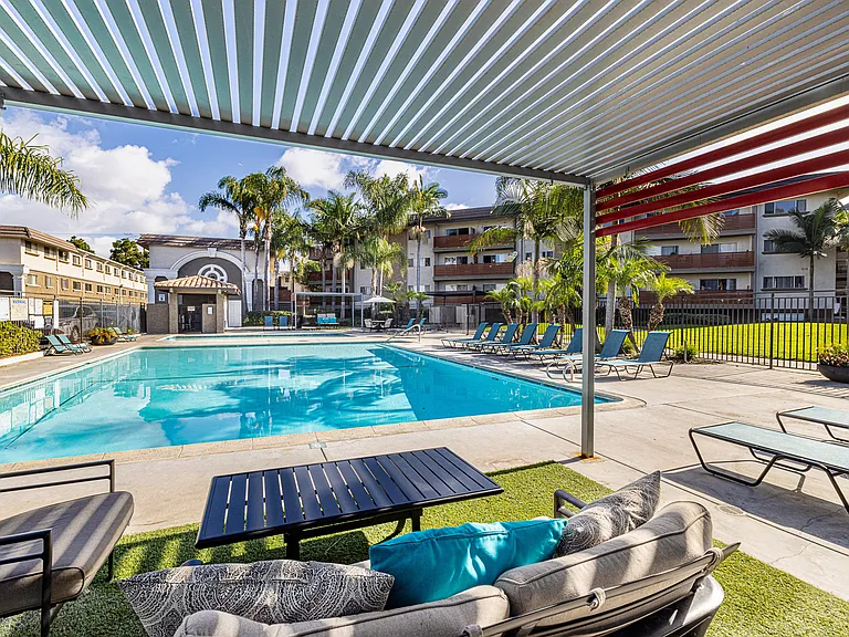 Ocean Breeze Villas — Photo 2