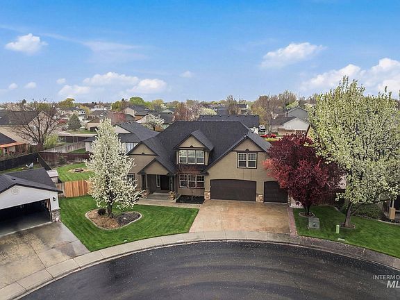 2nd image of 1805 W Lotus Ponds Ct